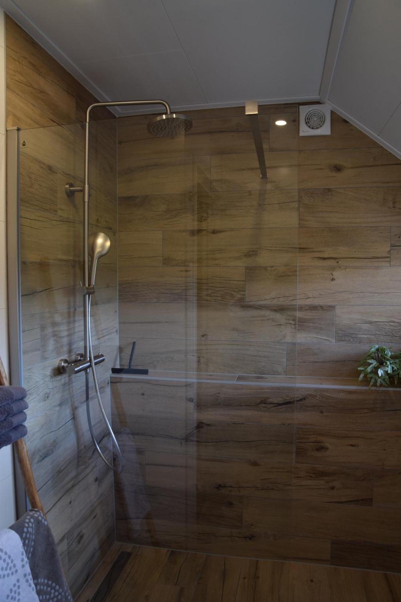 It Foarhus Apartment Earnewâld Екстериор снимка